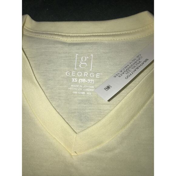 Ladies George V Neck T-shirts Size XS Never Worn - Picture 2 of 4